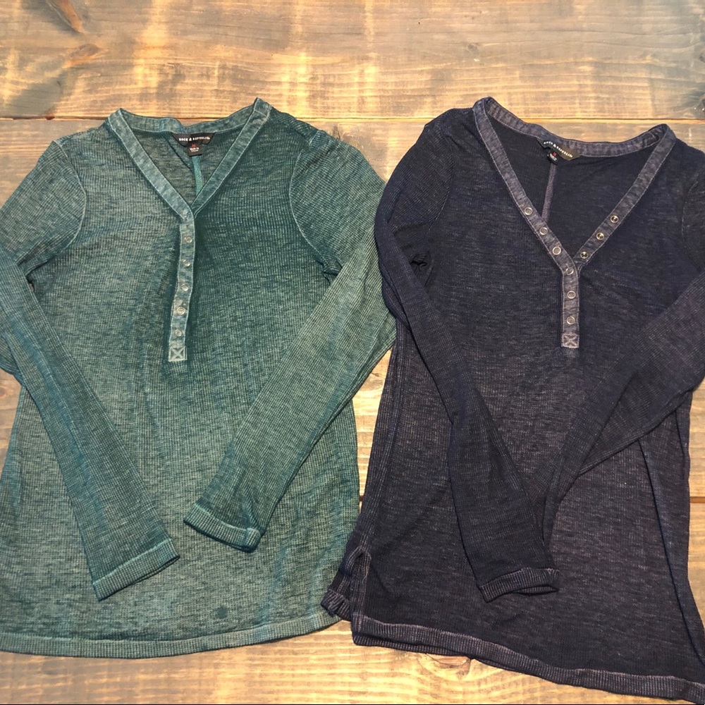 Rock and Republic Long Sleeve Bundle of 2️⃣ shirts